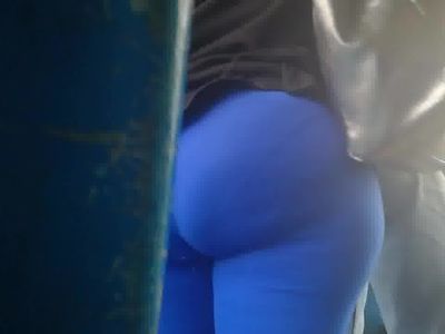 Culona de azul