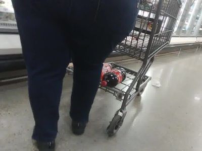 Monster mature ass candid