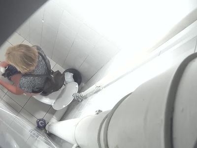 Hidden toilet cam 5