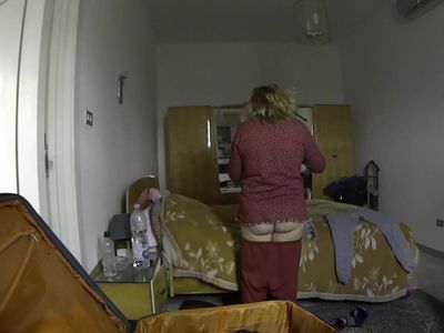 THE BLOND ANGEL - LA MILF GENUINA