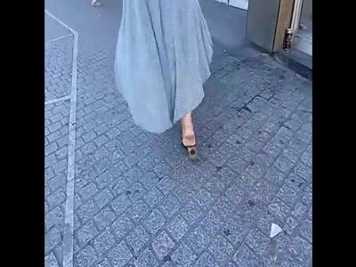 Sandals and arabic soles.(Mature beurette.)