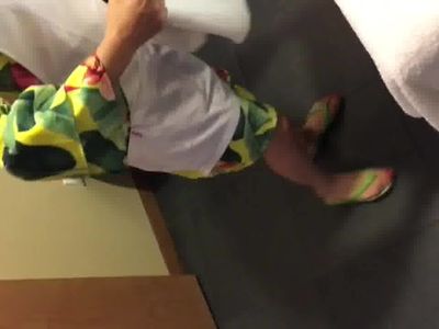 Feet doctor depilation 1