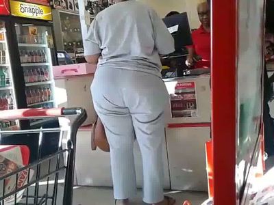 Thick booty redbone milf