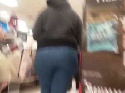 CANDID BBW INDIAN MILF