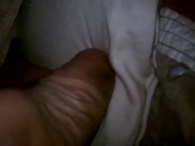 Cum shot on soles (watch in slow Mo)