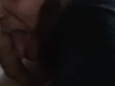 neighborhood mom sucks me off