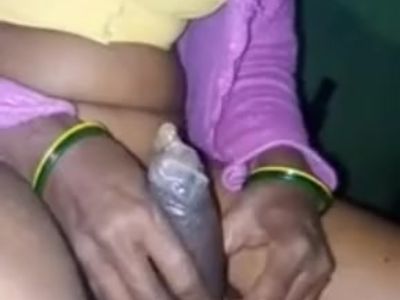 Desi aunty suck and riding cock