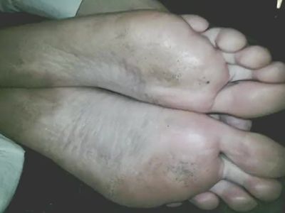 Dirty Feet Of Sleepy MILF