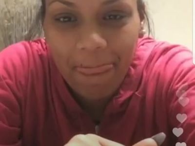 Sexy ebony soles live