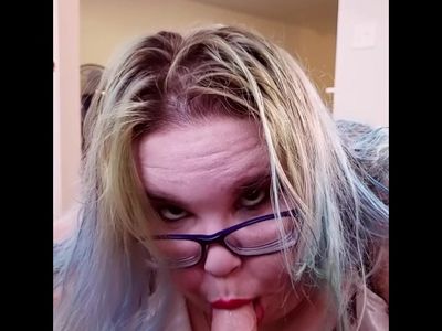 Kitten blows her boss POV