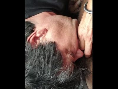 Old Nigga giving me head in broad daylight