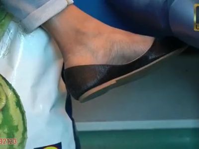 Candid milf feet shoeplay flip-flops and indian ballet-flat dirty soles