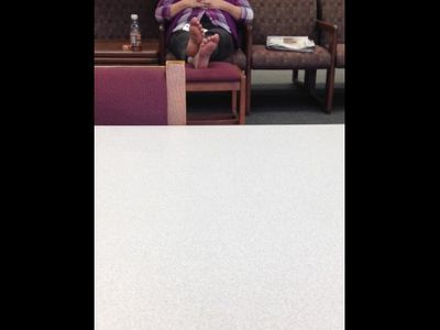 Candid Mature Feet 1 [NOT MY WORK!]