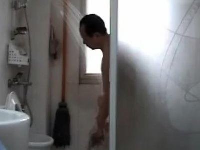 Daddy shower