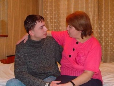 Slideshow with Finnish Captions: Russian mom Darina 4
