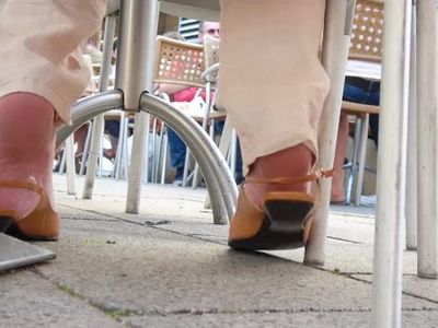 Mature Dip And Heel-Popping On Low Slingbacks