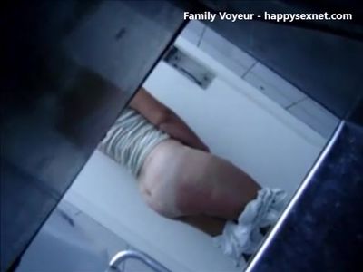 Spying my horny mom fingering in toilet