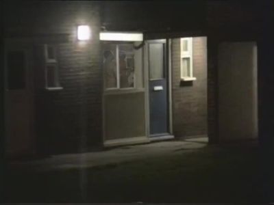 Neighbours Groping in window