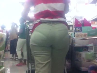 VPL NICE WHITE GILF SHOWING OFF PHAT ASS (pt 2)