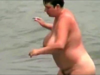 Spy Beach Mature BBW with saggy huge Tits Nipples Areola