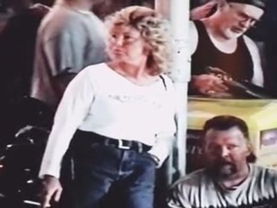 biker whore smoking 120s