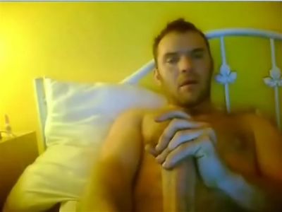 Married Daddy shoots over his face