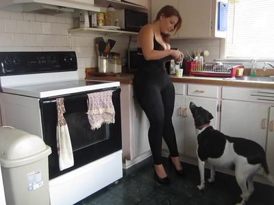 Alternate clip from the kitchen video