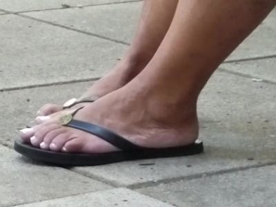 Candid mature ebony feet